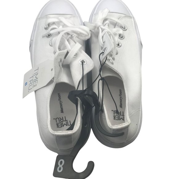 Time And Tru Women's Size 8 White Canvas Lace To Toe Shoes New With Tags - Picture 3 of 10